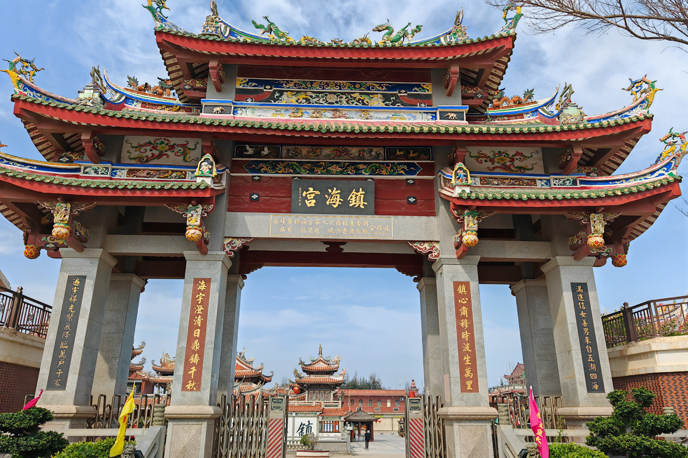 福建晉江-五年千歲鎮海宮